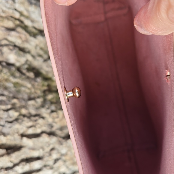 SAMARA Peony Pink Vegan Leather Crossbody Bag. Like New! - Picture 8 of 9